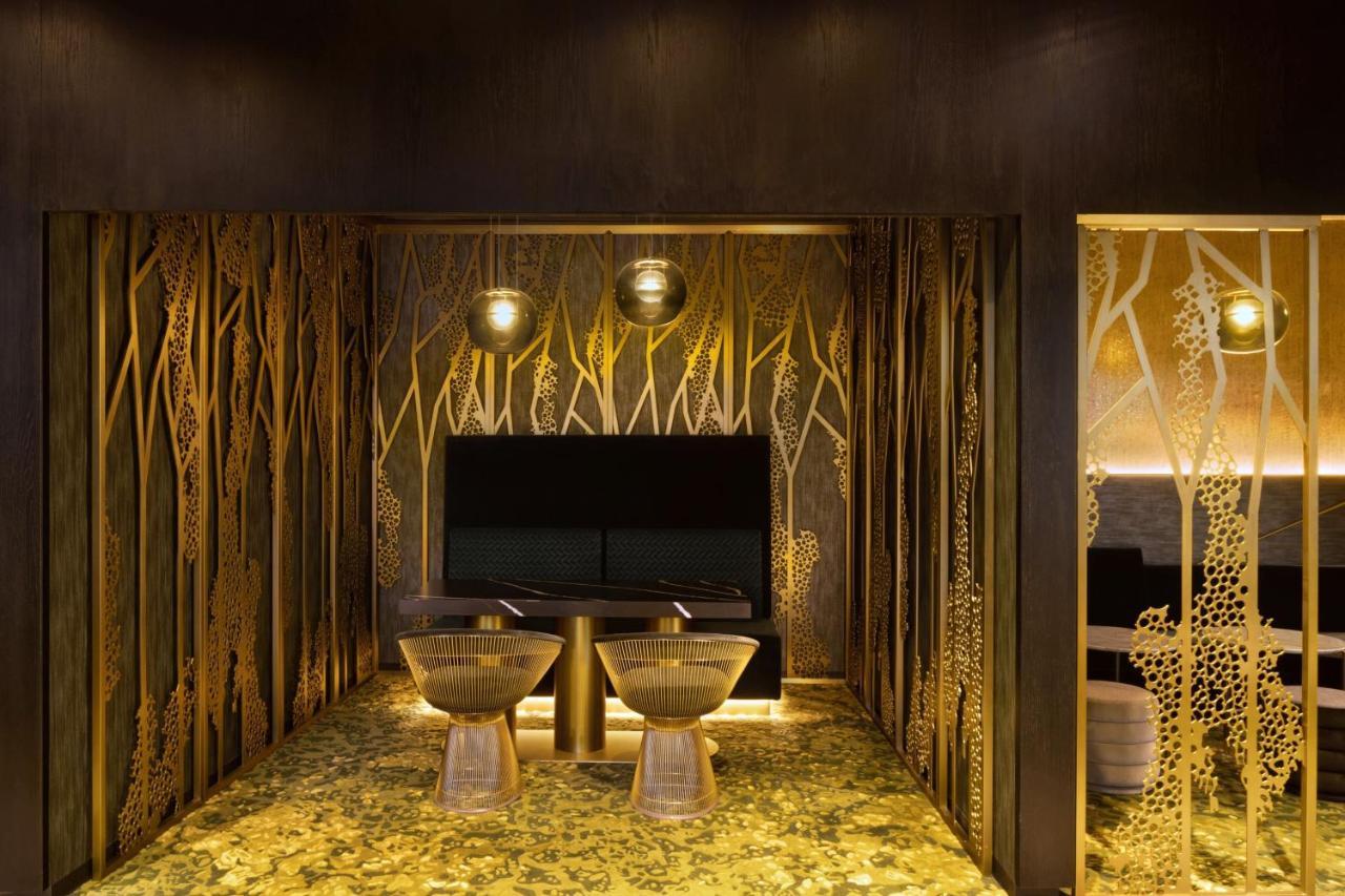 Paragraph Freedom Square, A Luxury Collection Hotel, Тбилиси Экстерьер фото