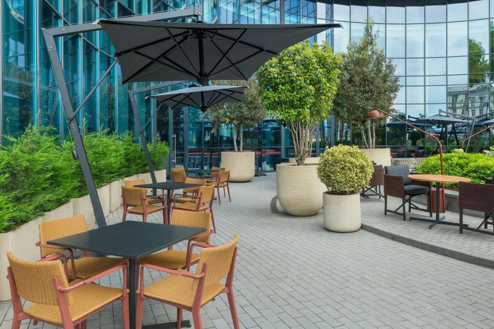 Paragraph Freedom Square, A Luxury Collection Hotel, Тбилиси Экстерьер фото