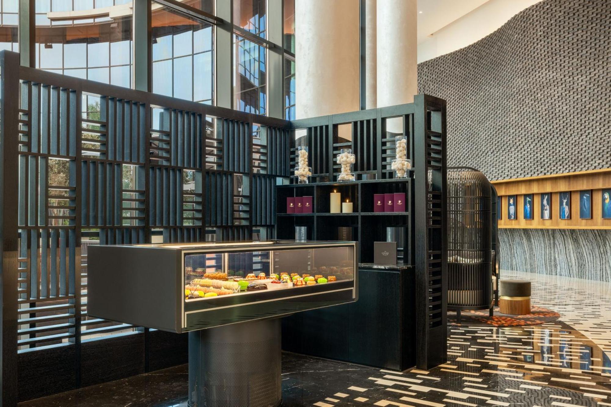 Paragraph Freedom Square, A Luxury Collection Hotel, Тбилиси Экстерьер фото